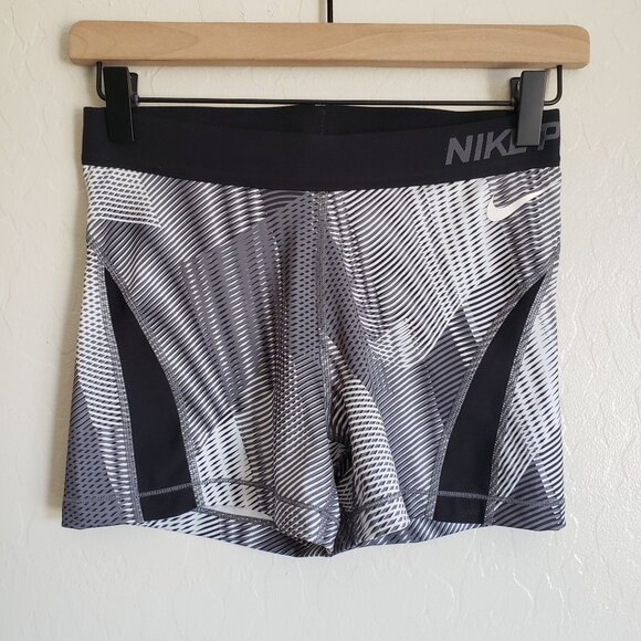 Nike Pro Hypercool Frequency Training Shorts Printed Grey/Black Women's Med NEW - Picture 1 of 14